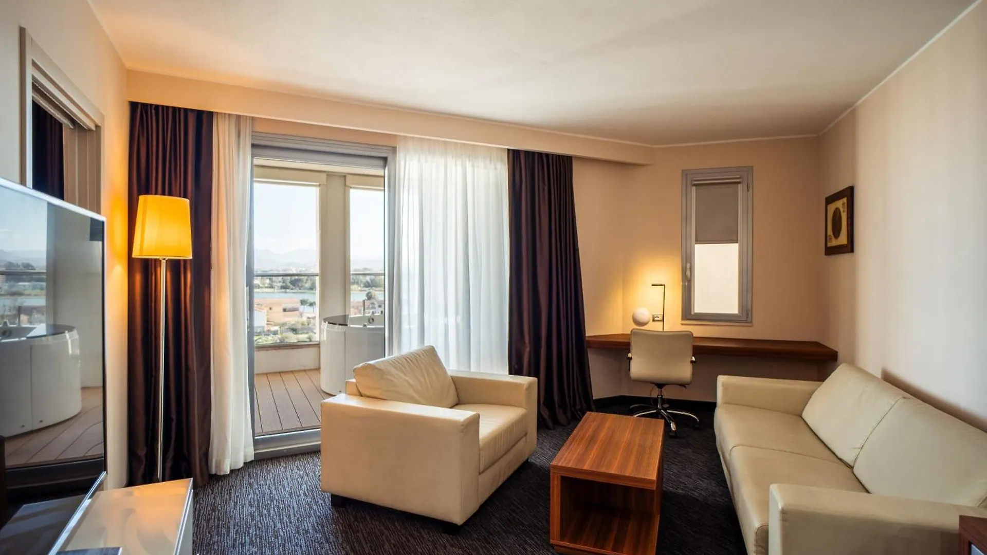 ****  Delta Hotels By Marriott Olbia Sardinia Italy